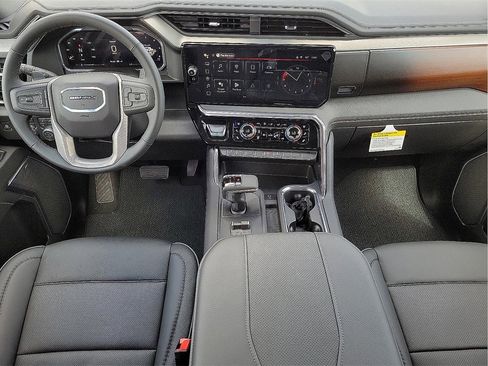 New 2026 GMC Sierra 1500 Denali w/ Denali Reserve Package image 11