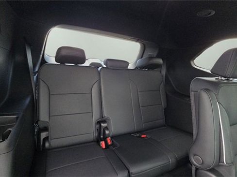 New 2026 Buick Enclave Preferred w/ LPO, Floor Liner Package image 14