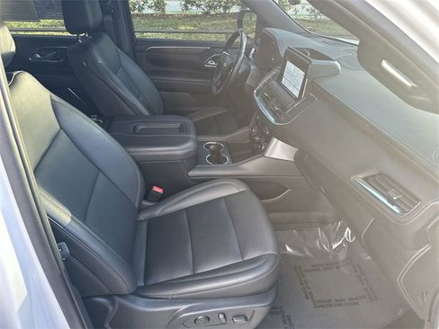 Used 2022 Chevrolet Tahoe LT w/ Luxury Package image 28