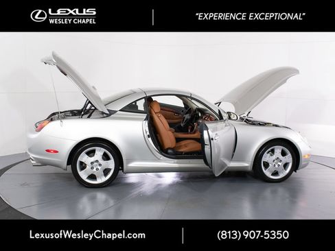 Used 2004 Lexus SC 430 Convertible RWD image 13