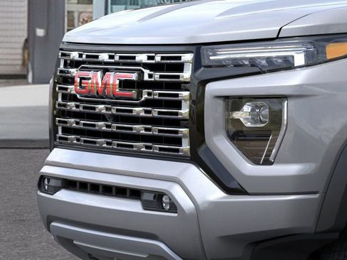 New 2026 GMC Canyon Denali image 25