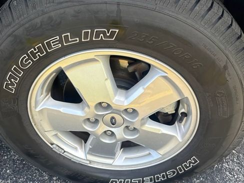 Used 2012 Ford Escape XLT w/ Class II Trailer Tow Pkg AWD/4WD image 9