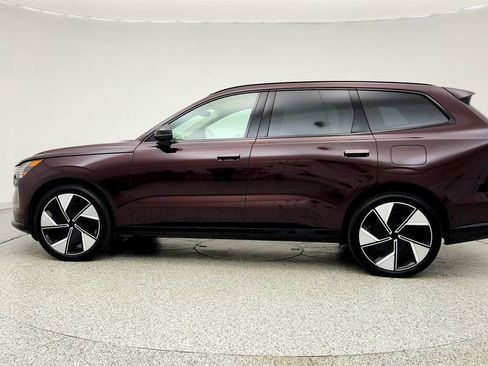 Used 2025 Volvo EX90 Ultra image 8