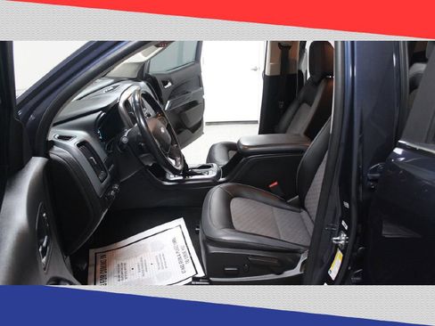 Used 2018 Chevrolet Colorado Z71 w/ Centennial Edition image 11