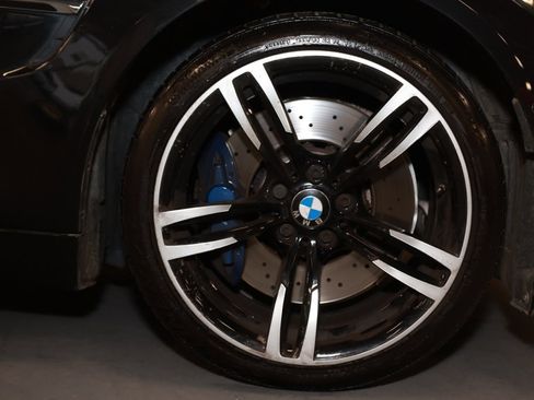 Used 2019 BMW M4 Coupe w/ Executive Package image 19