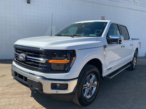 New 2025 Ford F150 XLT w/ Equipment Group 302A MID image 20