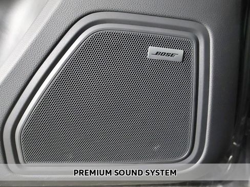 Used 2022 Porsche Macan GTS w/ Premium Package Plus image 5