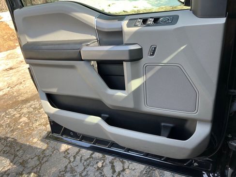 Used 2020 Ford F150 XLT w/ Equipment Group 302A Luxury image 14