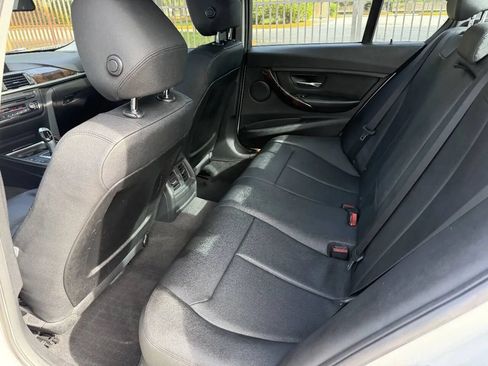 Used 2015 BMW 320i Sedan RWD image 12