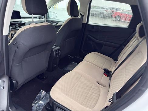 Used 2022 Ford Escape SE w/ Convenience Package image 18