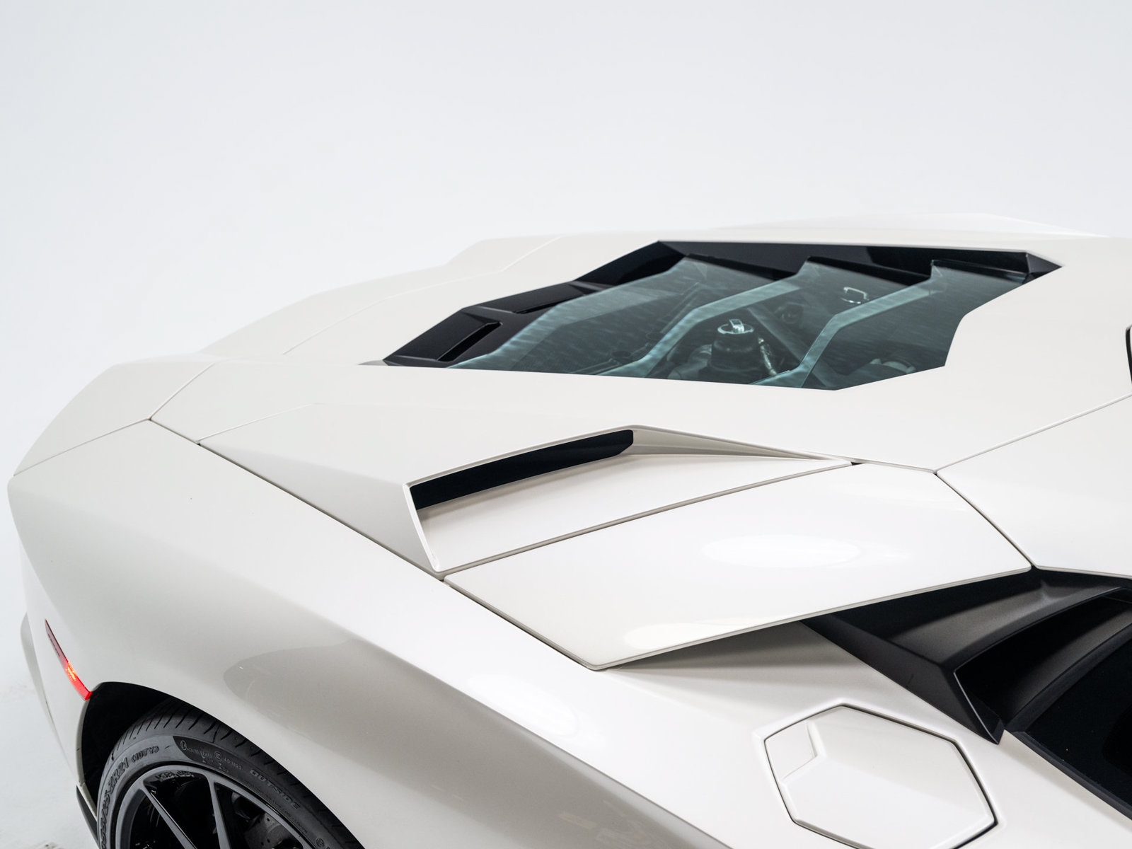 Used 2018 Lamborghini Aventador S AWD/4WD image 27