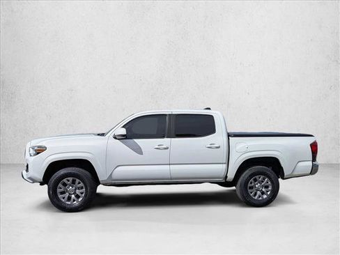 Used 2021 Toyota Tacoma SR5 RWD image 9