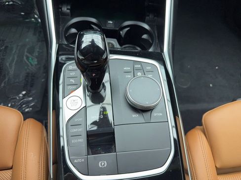 Used 2022 BMW 230i Coupe w/ Premium Package 2 image 25