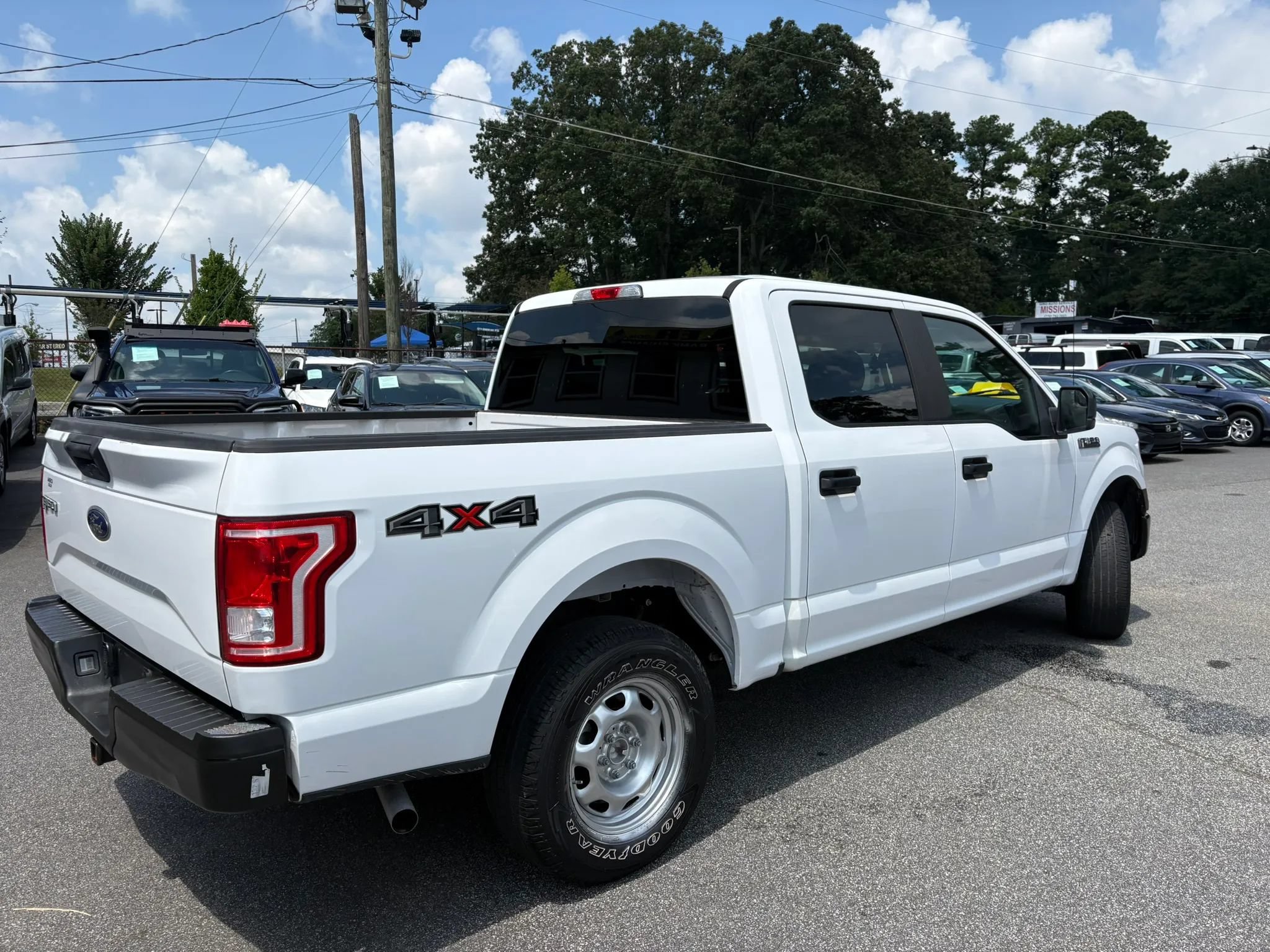 Used 2017 Ford F150 XL w/ XL Power Equipment Group AWD/4WD image 16