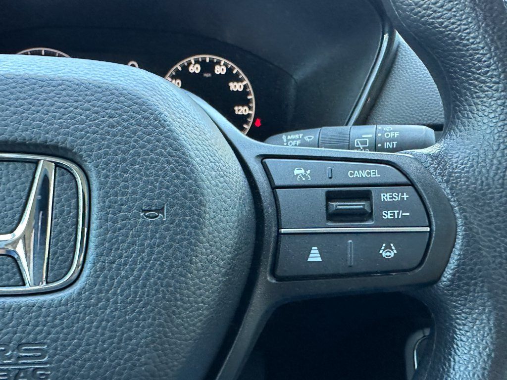 Used 2023 Honda CR-V EX image 25