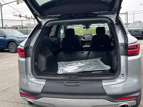 New 2026 Chevrolet Blazer LT w/ Convenience Package image 13