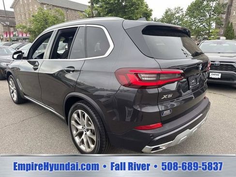 Used 2021 BMW X5 xDrive40i w/ Convenience Package AWD/4WD image 10