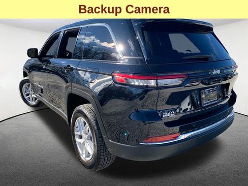 Used 2025 Jeep Grand Cherokee Laredo X w/ Luxury Tech Group I image 10