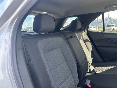 Certified 2022 Chevrolet Equinox LT AWD/4WD image 15