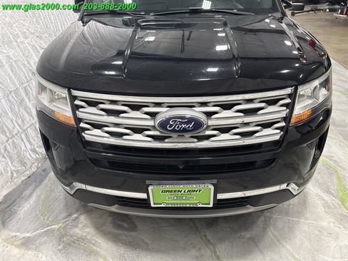 Used 2019 Ford Explorer Limited w/ Class III Trailer Tow Package image 18