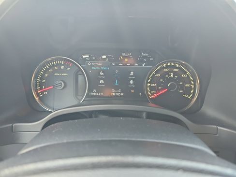 Used 2019 Ford F150 Raptor w/ Equipment Group 802A Luxury AWD/4WD image 16