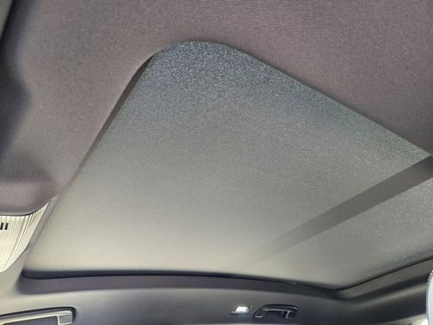 New 2026 Volkswagen Tiguan SE R-Line image 21