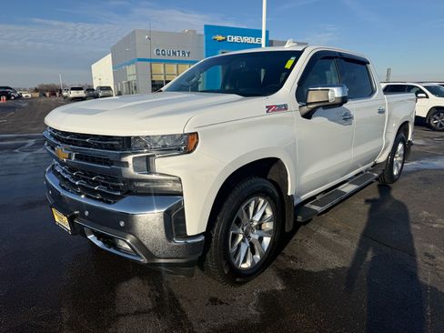 Used 2021 Chevrolet Silverado 1500 LTZ image 9