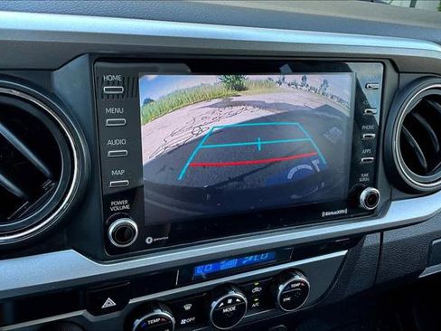 Certified 2021 Toyota Tacoma SR5 image 28