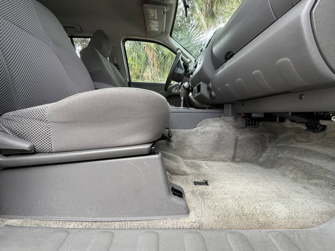 Used 2016 Nissan Frontier SV RWD image 14