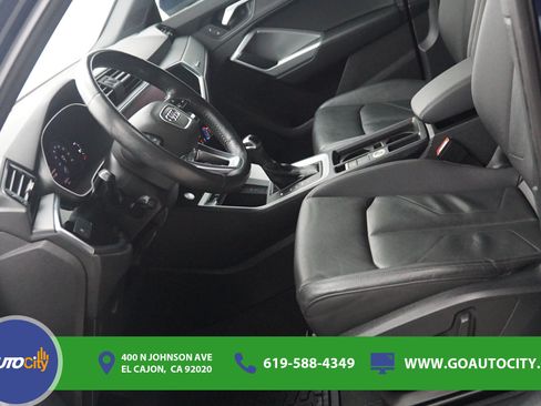 Used 2019 Audi Q3 2.0T Premium AWD/4WD image 9