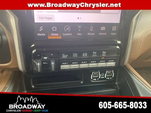Used 2023 RAM 3500 Limited AWD/4WD image 10