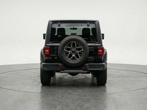 Used 2025 Jeep Wrangler Sport S AWD/4WD image 7