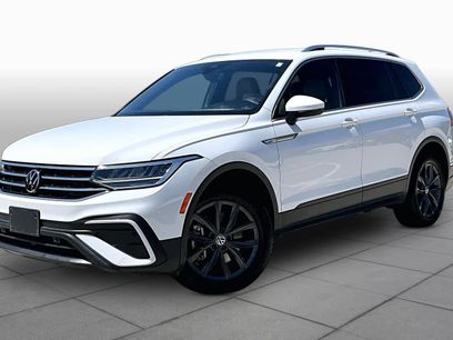 Used 2022 Volkswagen Tiguan SE