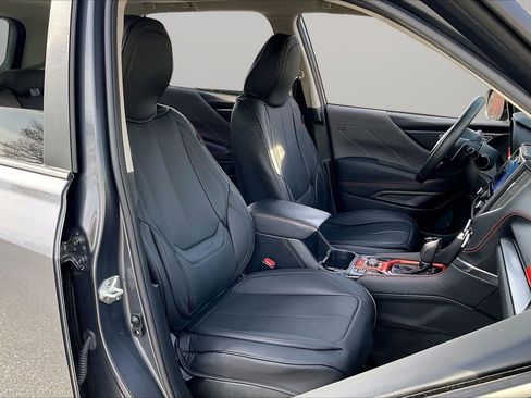 Used 2021 Subaru Forester Sport image 24