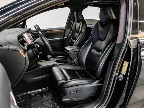 Used 2020 Tesla Model X Long Range AWD/4WD image 39