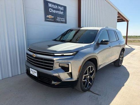 New 2026 Chevrolet Traverse High Country FWD image 39
