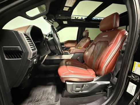 Used 2020 Ford F350 Platinum AWD/4WD image 16