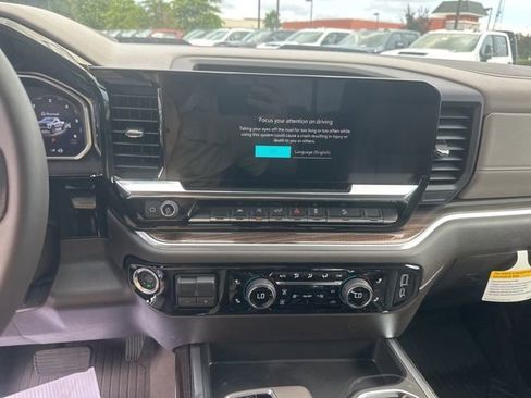 New 2026 Chevrolet Silverado 1500 LT Trail Boss w/ Convenience Package II AWD/4WD image 22