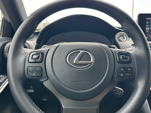 Used 2024 Lexus IS 300 F Sport RWD image 22