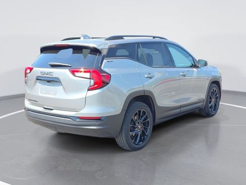 Certified 2023 GMC Terrain SLT w/ Tech Package FWD image 3