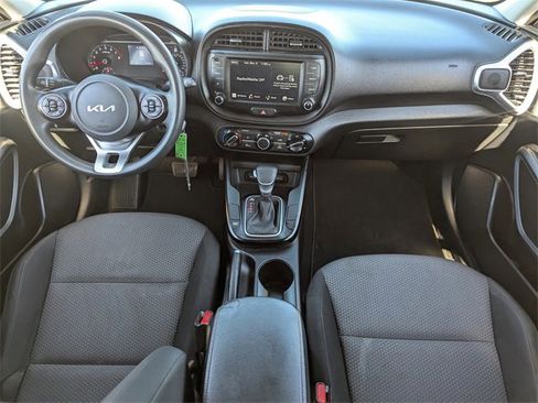 Used 2022 Kia Soul LX w/ Technology Package image 15