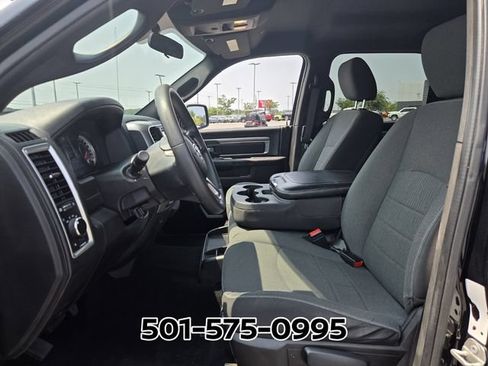 Used 2024 RAM 1500 Warlock AWD/4WD image 9