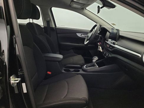 Used 2023 Kia Forte LXS w/ LXS Technology Package FWD image 21
