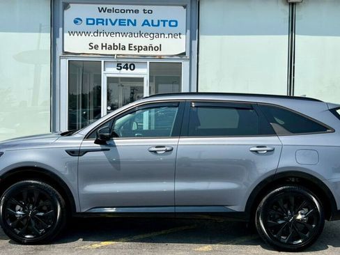 Used 2023 Kia Sorento SX image 39