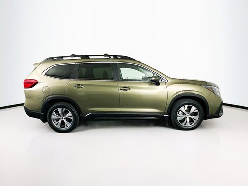 Used 2023 Subaru Ascent Premium w/ Convenience Package image 10
