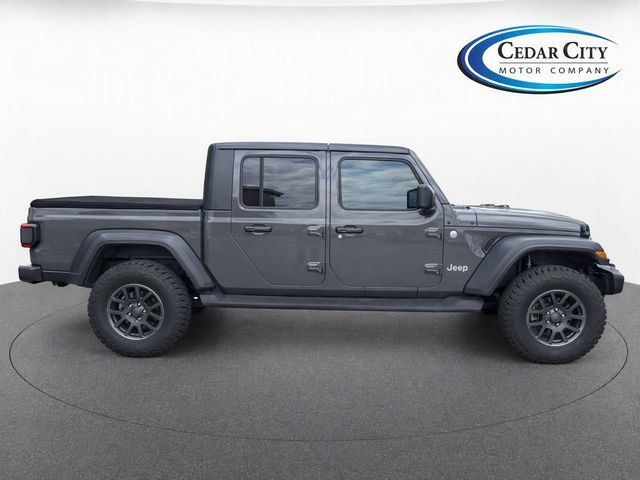 Used 2021 Jeep Gladiator Overland AWD/4WD image 8
