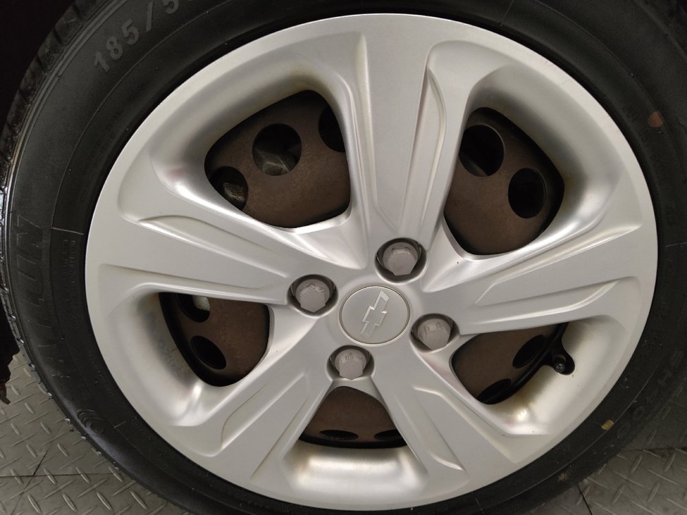 Used 2020 Chevrolet Spark LS FWD image 31