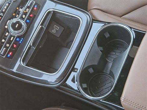 Certified 2023 Lincoln Nautilus Reserve image 20