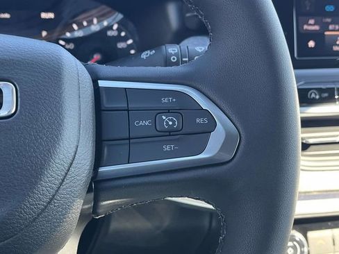 New 2026 Jeep Compass Latitude AWD/4WD image 20