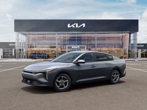 New 2026 Kia K4 LXS image 3